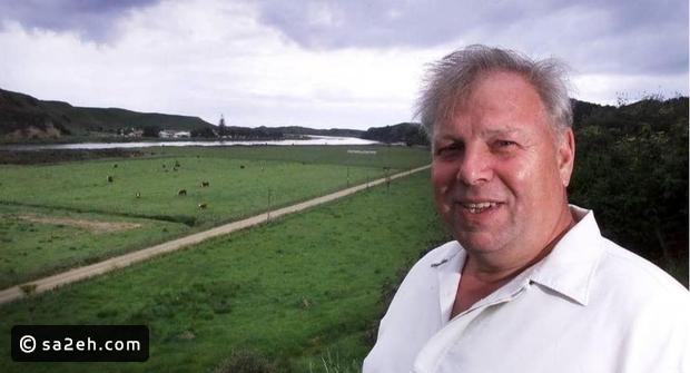 تشعر بالوحدة أو تخطط للهجرة؟ مليونير