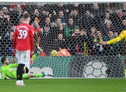 الدوري الإنجليزي: دي خيا يهدي واتفورد