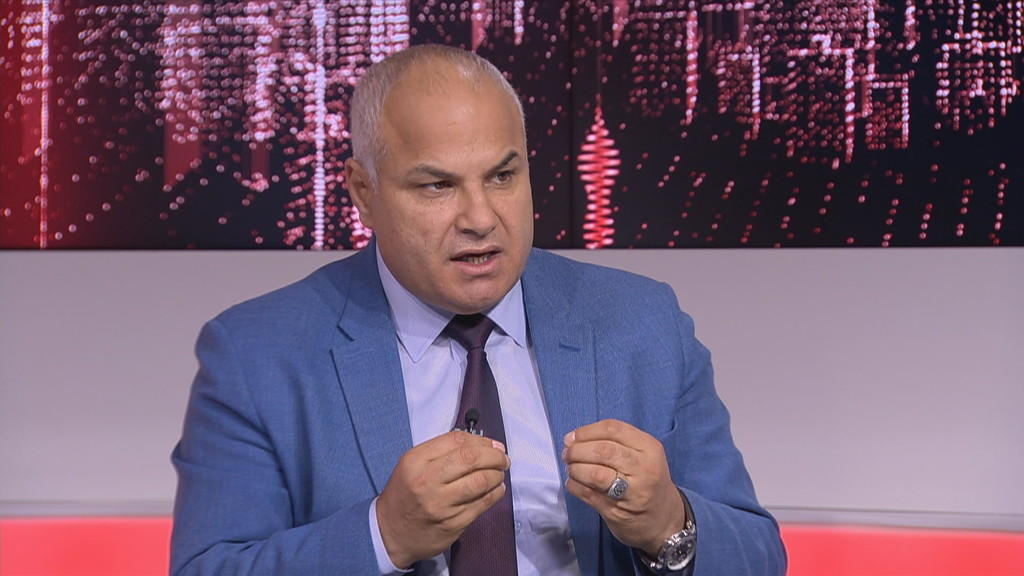 البكار: 243 مليون دينار مكافآت وحوافز