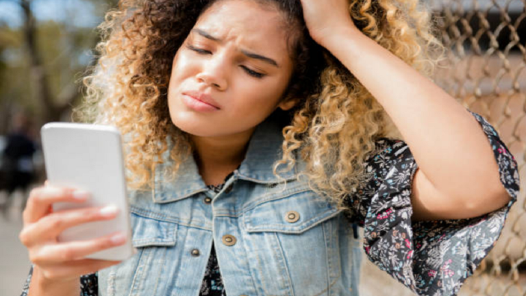 علماء يكشفون المسؤول عن المعاناة في