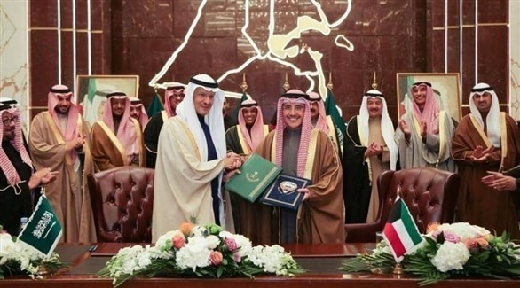 السعودية والكويت توقعان اتفاقية تقسيم المنطقة