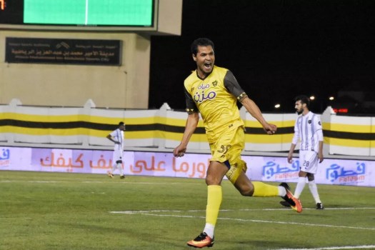 المهاجم التونسي السيفي على أبواب الوحدات