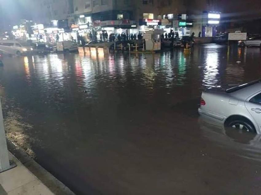 بسرعة 80 كم .. الرياح تواصل