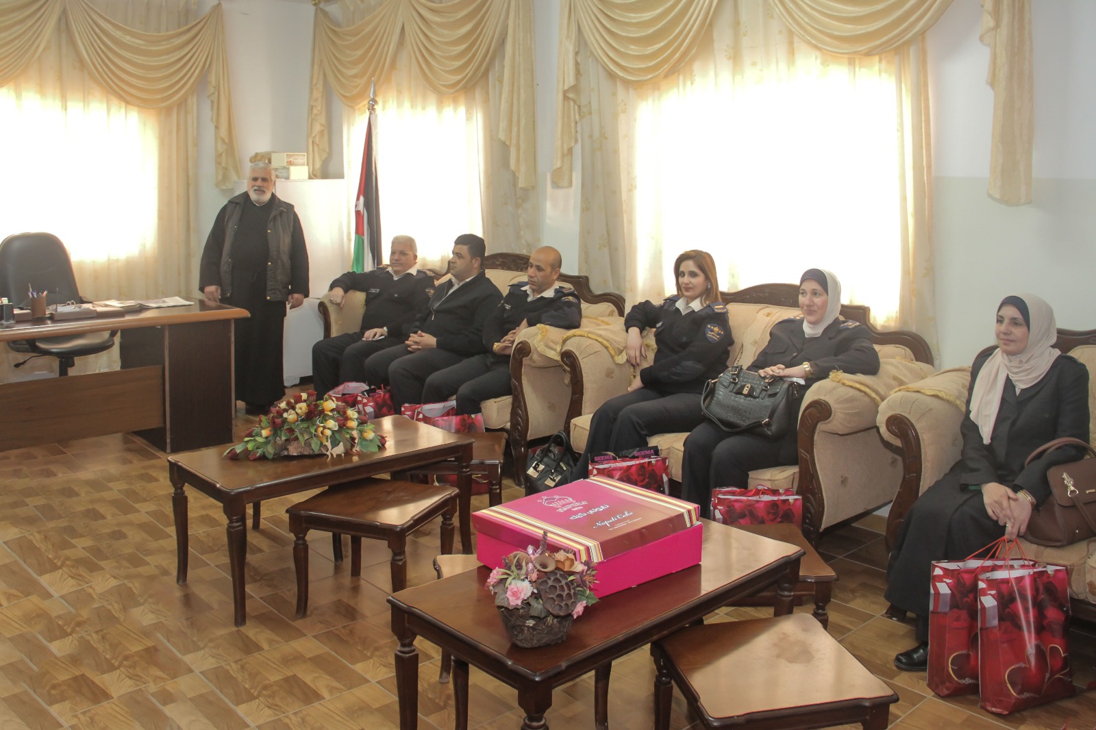 الجمارك تحتفل بيوم الكرامة وعيد الأم