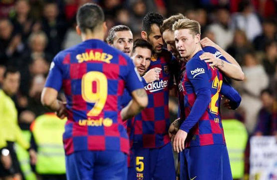 صفقات مجانية على رادار برشلونة