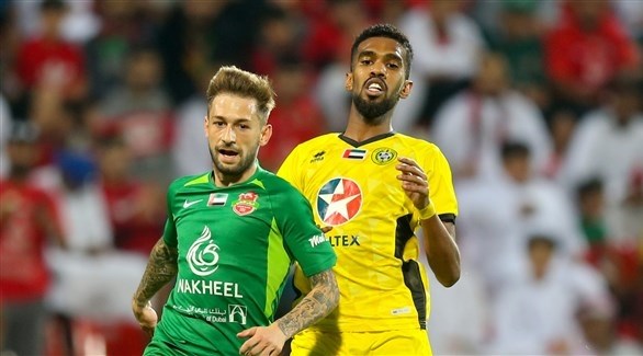 دوري الخليج العربي: شباب الأهلي يكتسح