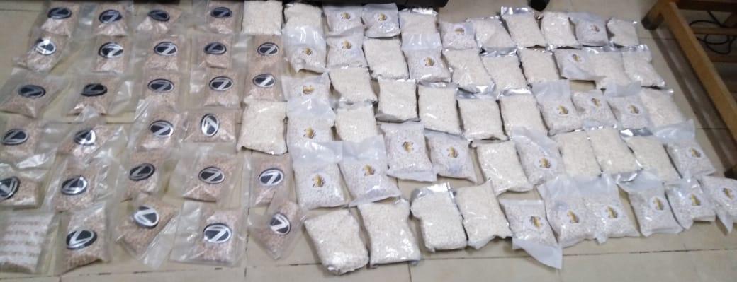 احباط تهريب 130 الف حبة مخدرة