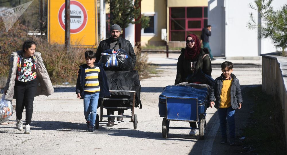 عودة أكثر من 740 ألف لاجئ