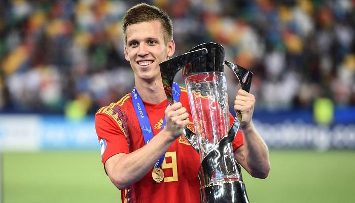 بعد تألقه مع دينامو زغرب.. برشلونة