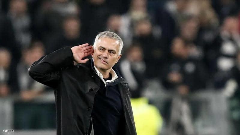 مورينيو: الفار يسير في الاتجاه الخاطئ