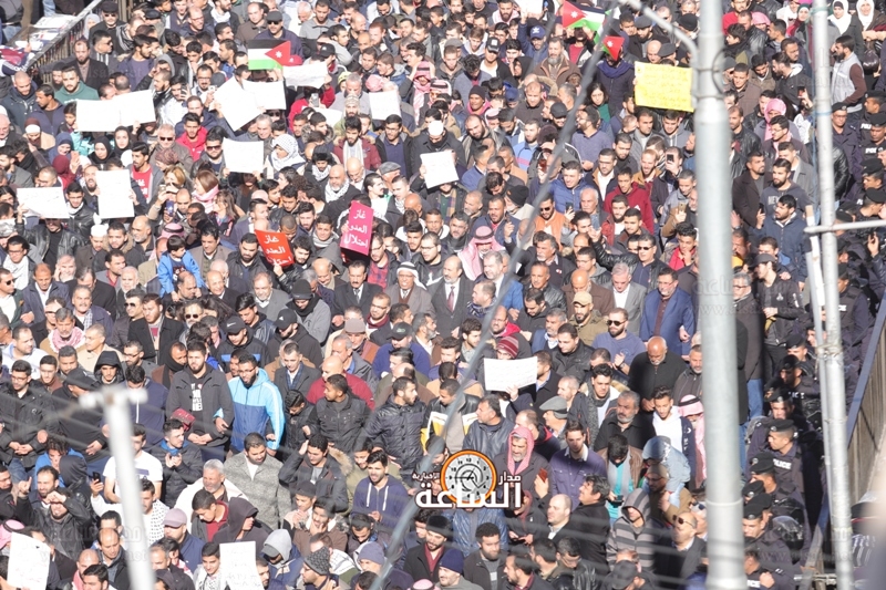 اسمع اسمع يا رزاز تسقط اتفاقية