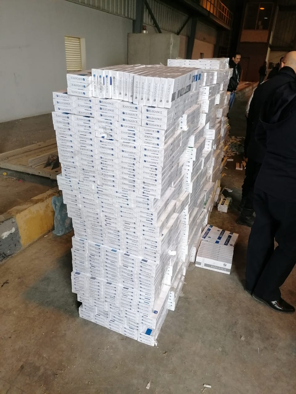 مركز جمرك جابر يحبط تهريب 1639