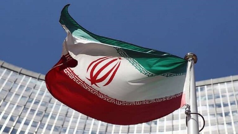 طهران تعلن تخليها عن جميع القيود