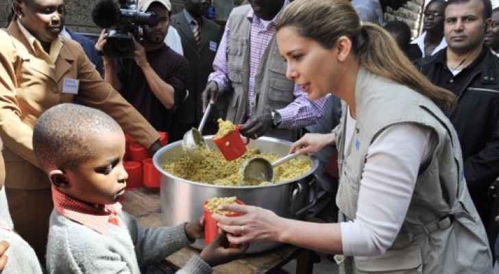 الأميرة هيا تدعو إلى مساعدة 20