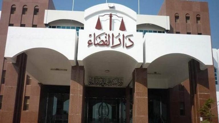 وافد يغتصب أما وابنتها في الإمارات