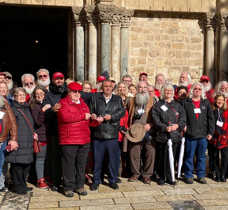 امين مفتاح كنيسة القيامة المقدسة يستقبل