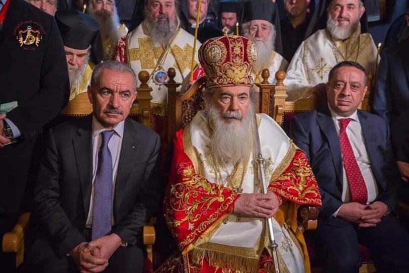 الداوود يشارك بقداس منتصف الليل بكنيسة