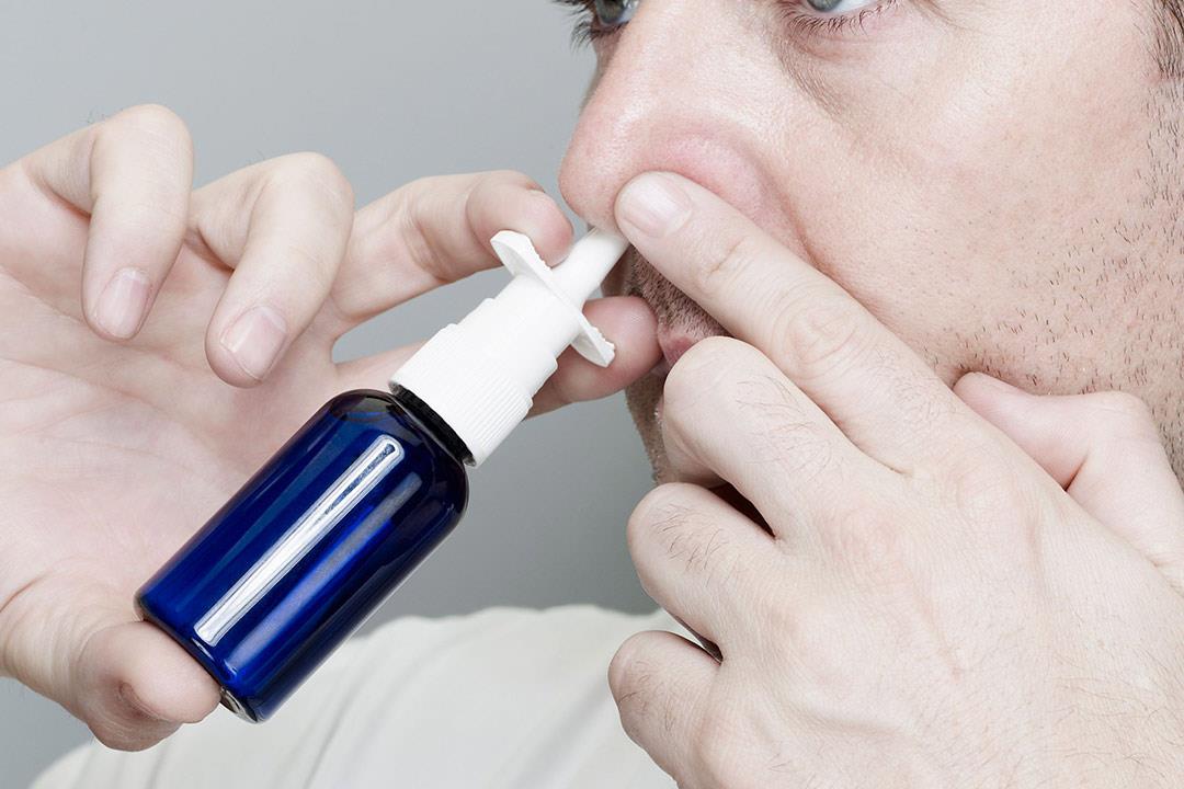 مخاطر استخدام بخاخ الأنف لمدة طويلة