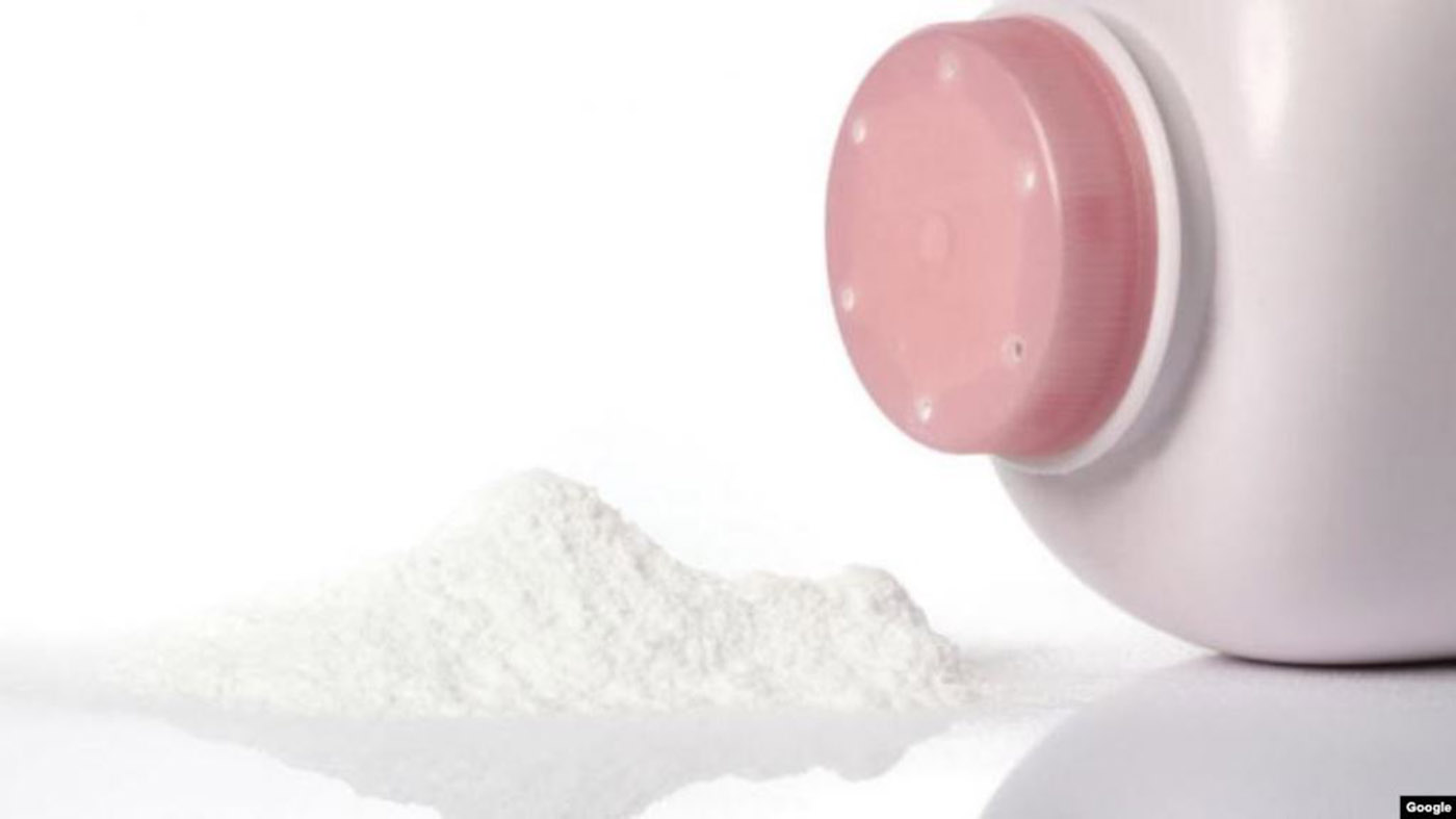 هل تسبب بودرة التلك السرطان؟