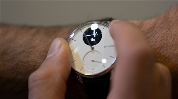 ساعة ذكية تحذر من انقطاع النفس