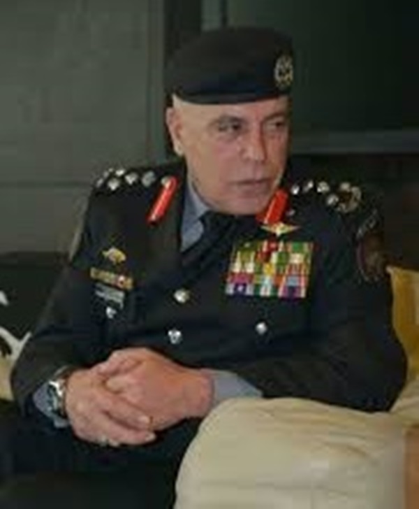 العميد وليد قشحه قائدا لقوات الدرك
