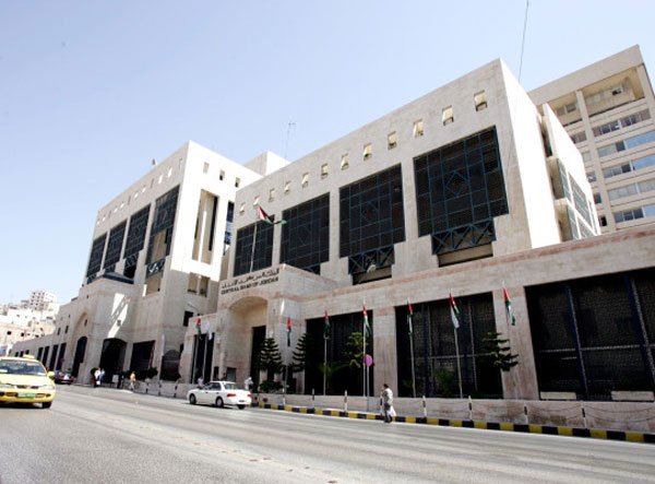 مليار دينار زيادة قروض البنوك