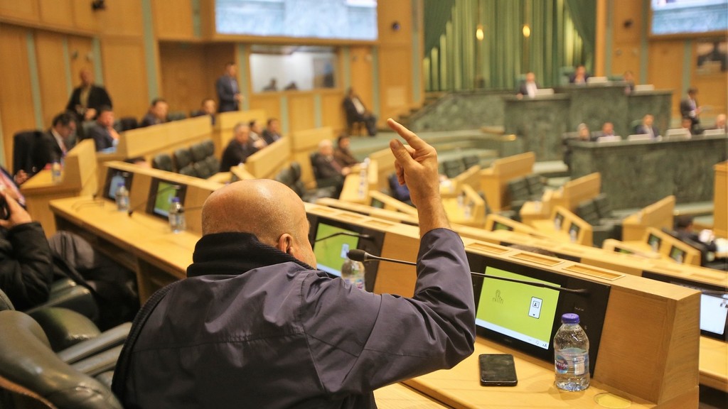 مواصلة مناقشة الموازنة العامة اليوم