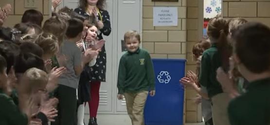 الإنسانية بفيديو مؤثر