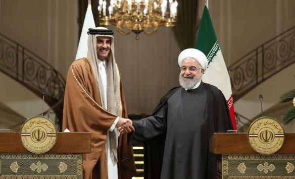 طائرة قطرية كادت أن تتحطم بصاروخ