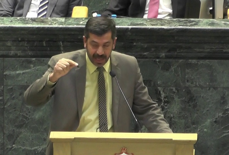 النائب الحجاحجة: كثيرون ممن يديرون أموالنا..