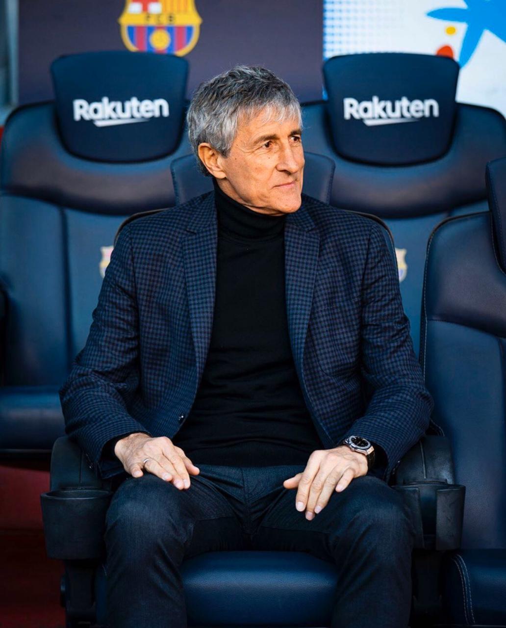 مدرب برشلونة الجديد يكشف وعده لـ