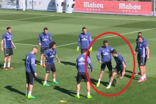 كيف اراد نجل زيدان إحراج رونالدو