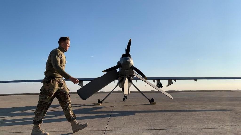 الولايات المتحدة تستأنف عملياتها العسكرية مع