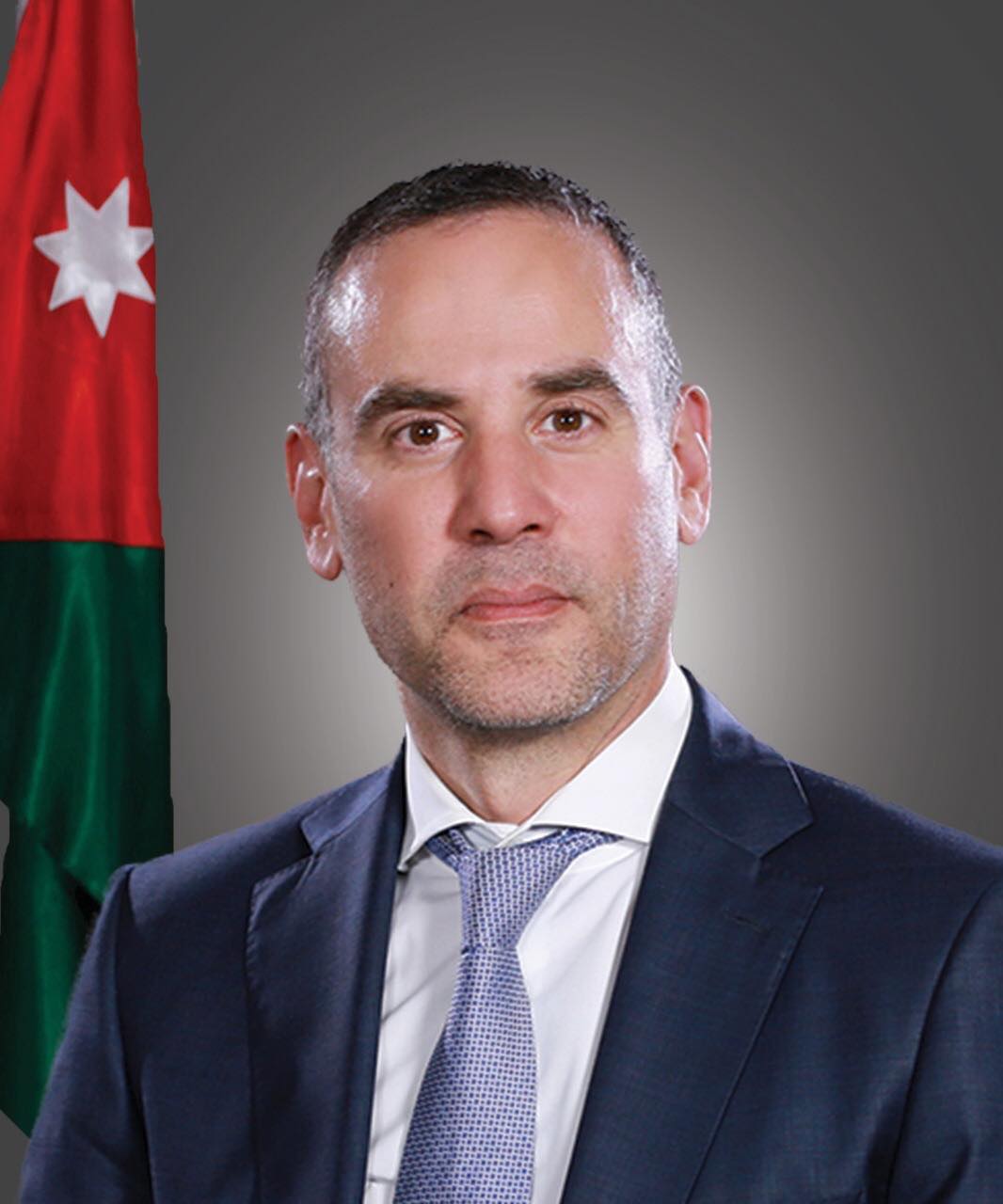 م. الساكت يكتب: الأعباء المعيشية والحد