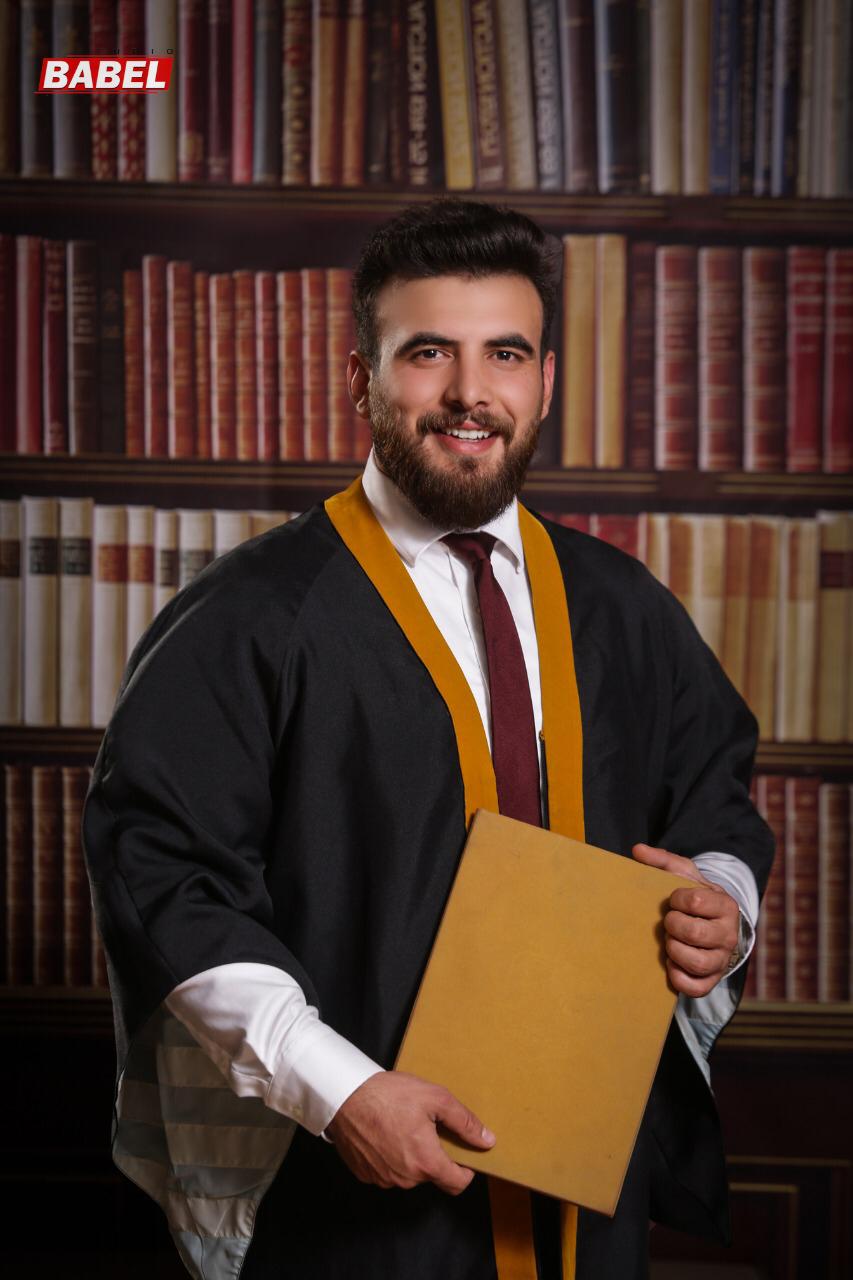 ابراهيم باسل الطراونه.. مبروك بكالوريوس القانون