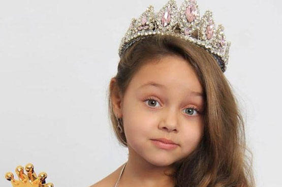 طفلة مصرية تفوز بلقب ملكة جمال
