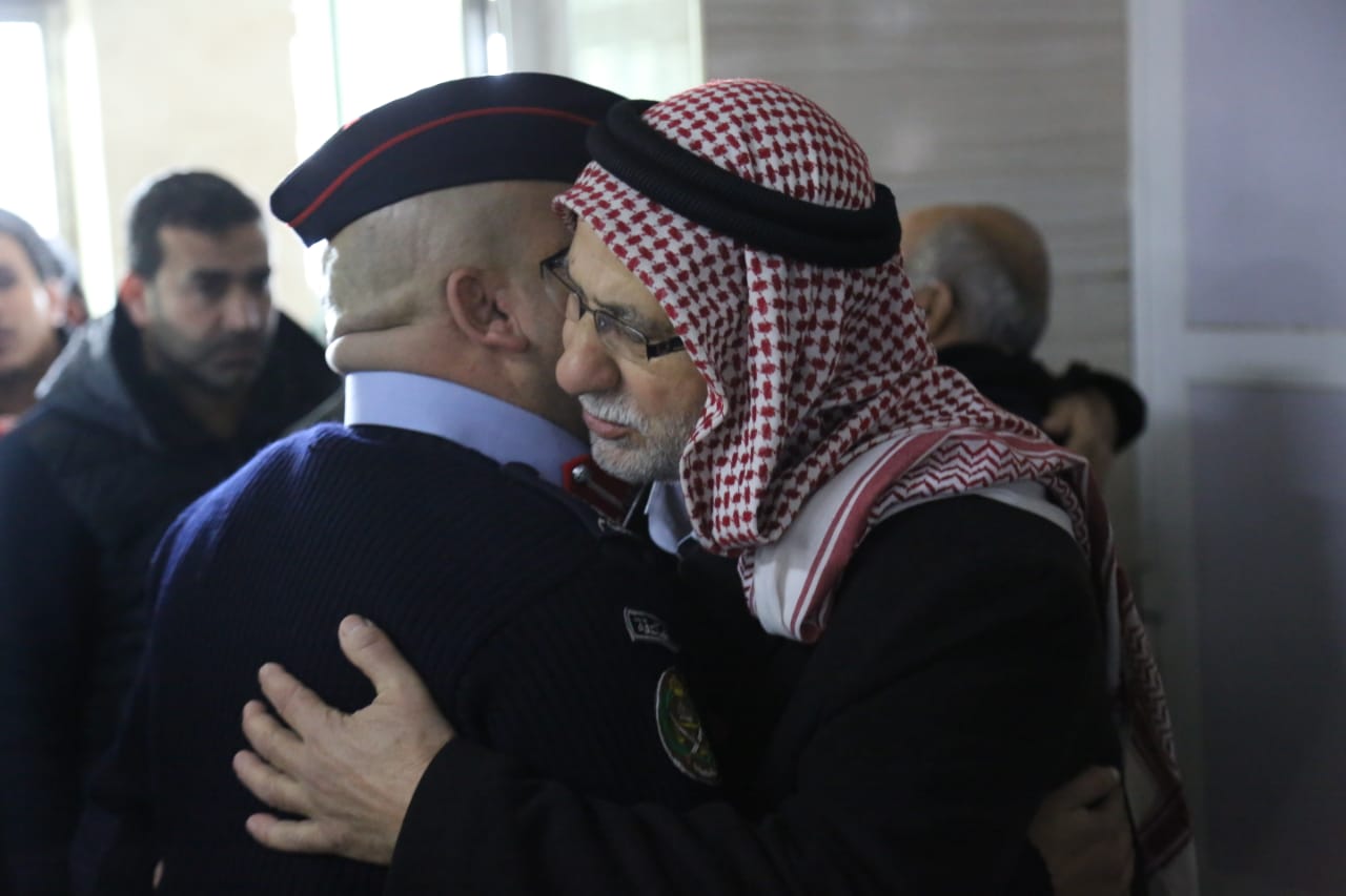 الأمن العام يؤدي واجب العزاء لذوي