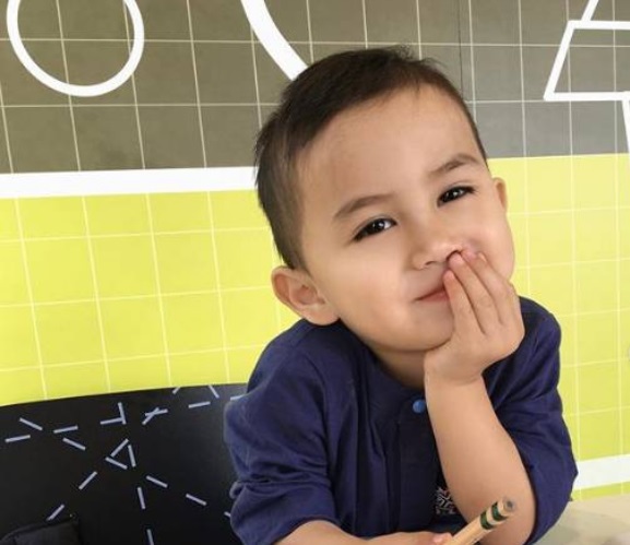 طفل ماليزي في الثالثة يصبح أصغر