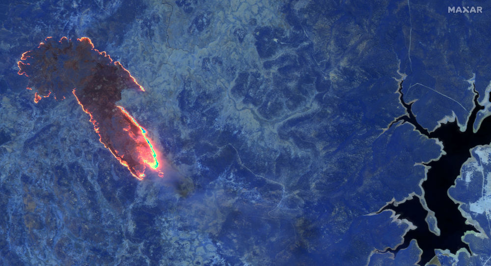 إخلاء مناطق في العاصمة الأسترالية كانبيرا