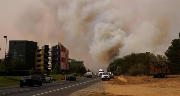 أستراليا: إغلاق مطار كانبرا بسبب حريق