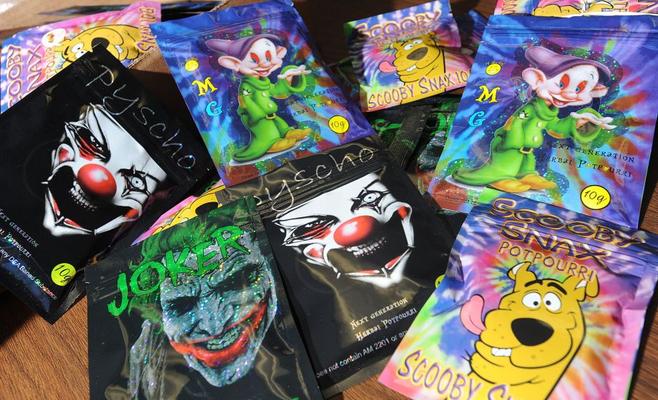 اعتقال شخصين يصنعان ’الجوكر‘ في عجلون