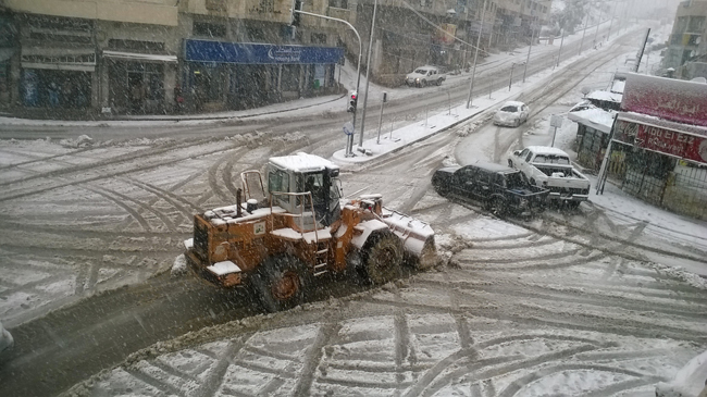 عجلون: تأخير موعد امتحانات الطلبة لغاية