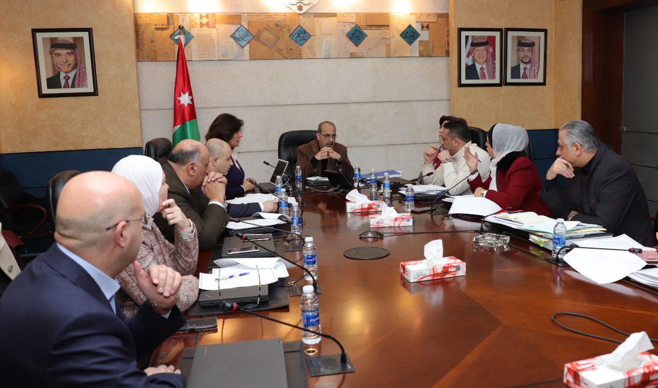 لجنة إعادة هيكلة الجهاز الحكومي تناقش