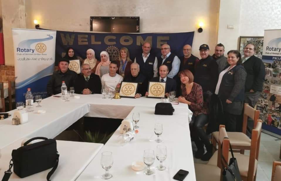 نادي روتاري عمان نهر الأردن يعقد