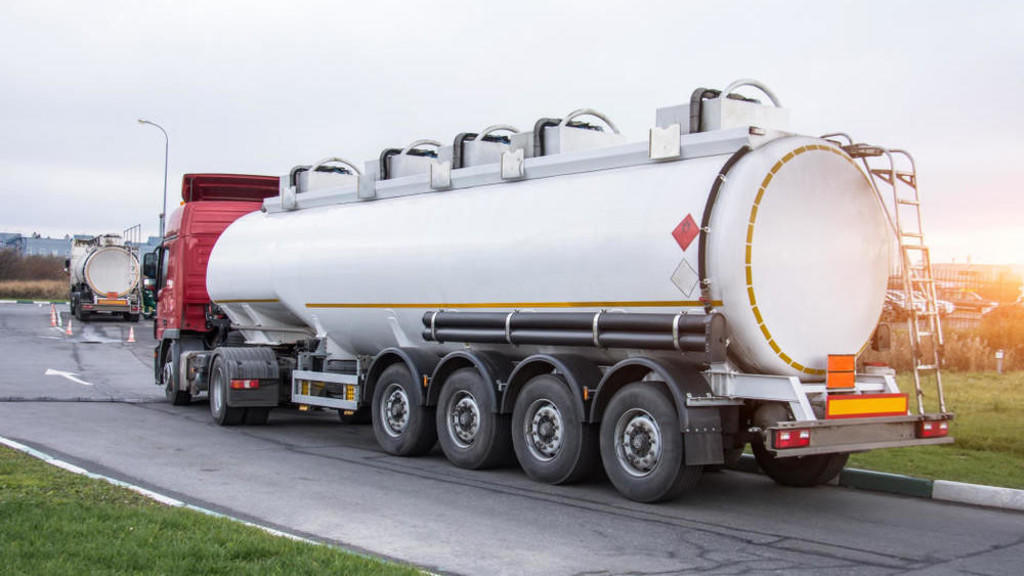 الف سائق صهريج يهددون بالاعتصام