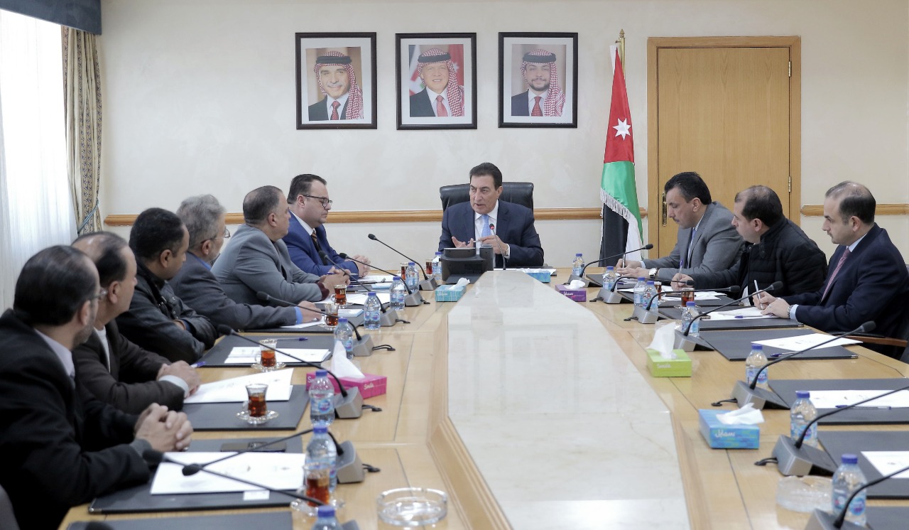 الطراونة يلتقي الائتلاف الوطني للأحزاب السياسية