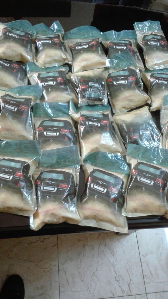 ضبط 20 ألف حبة مخدرة داخل