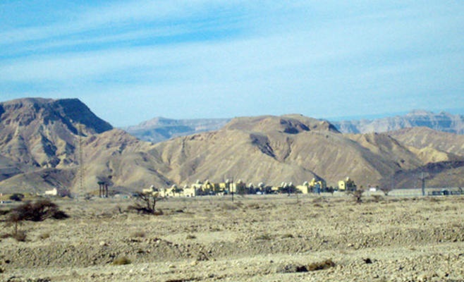 اطلاق نار على حافلة صهاينة في