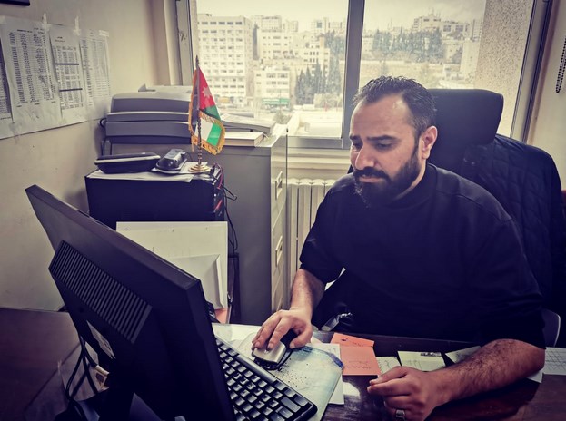 الكريمين يكتب: الملك في الميدان 