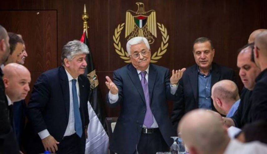 السلطة الفلسطينية تعلن انها في حل